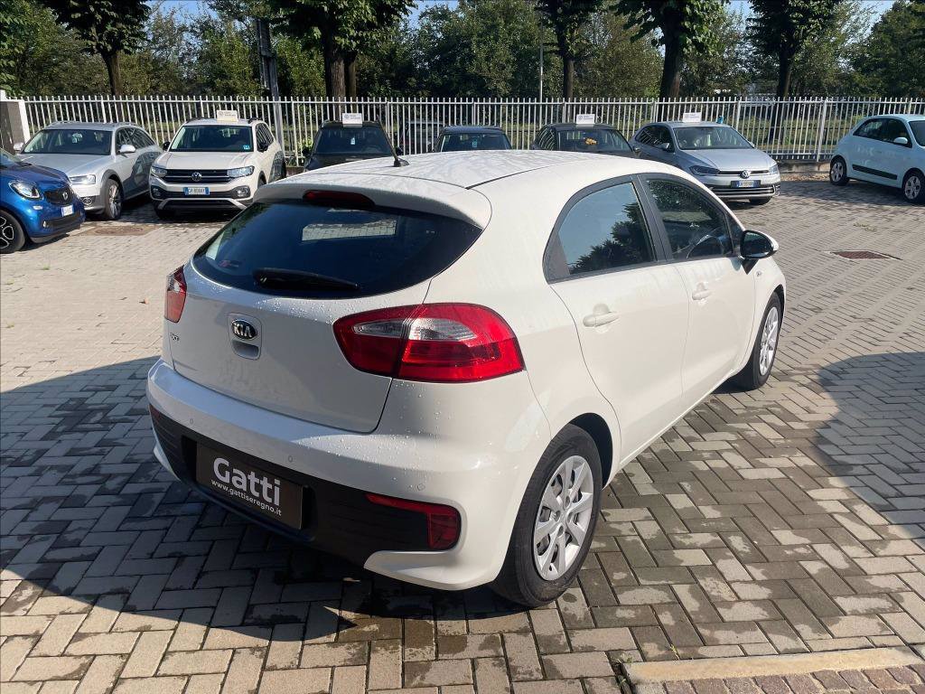 KIA Rio 1.2 CVVT 5p. Cool