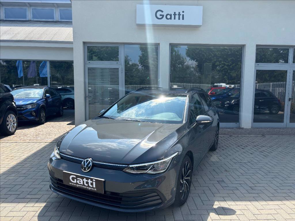 VOLKSWAGEN Golf Variant 1.0 eTSI EVO DSG Life