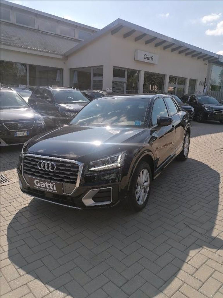 AUDI Q2 35 TFSI S tronic Admired Advanced