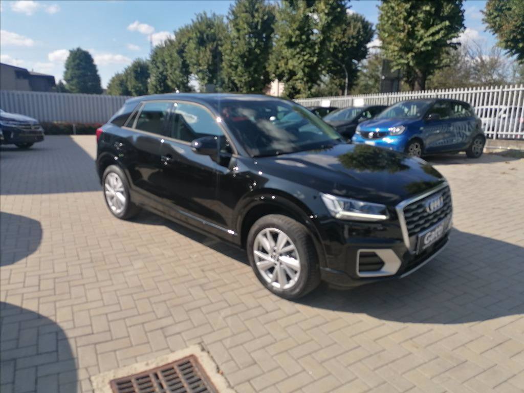 AUDI Q2 35 TFSI S tronic Admired Advanced