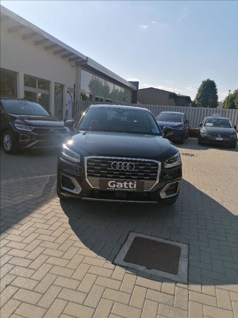 AUDI Q2 35 TFSI S tronic Admired Advanced