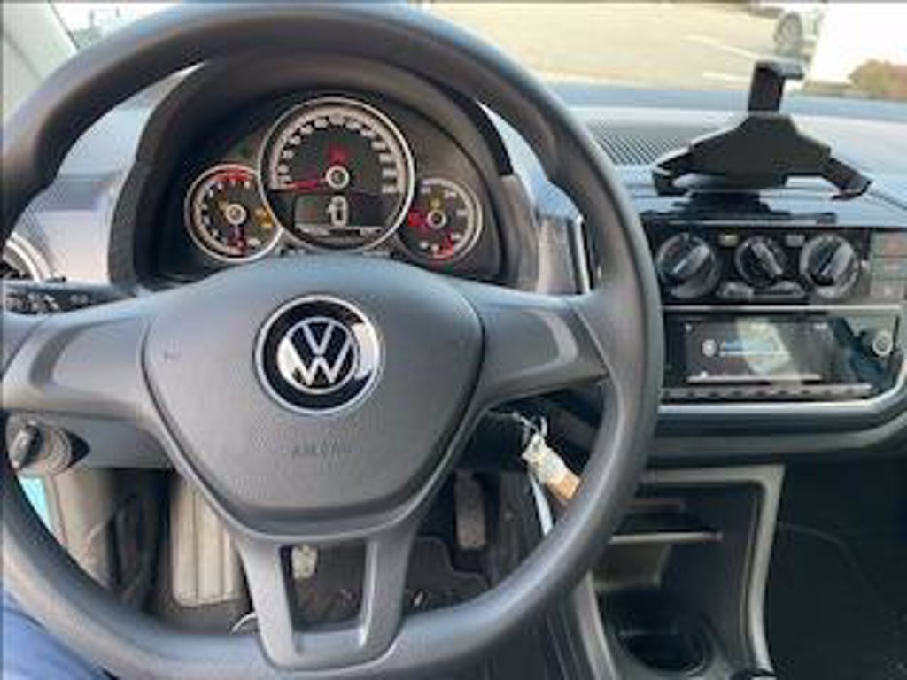 VOLKSWAGEN 1.0 5p. move up! BlueMotion Technology