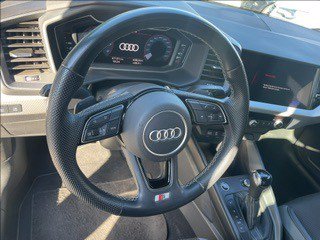 AUDI A1 SPB 35 TFSI S tronic Identity Black