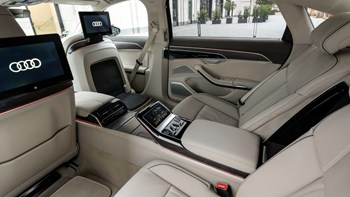 A8 L TFSI E 3